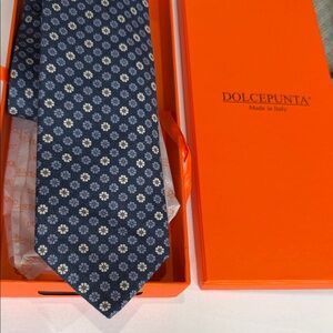 Dolcepunta Blue Floral Men's Tie